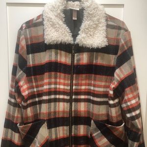 Retro flannel with cozy collar